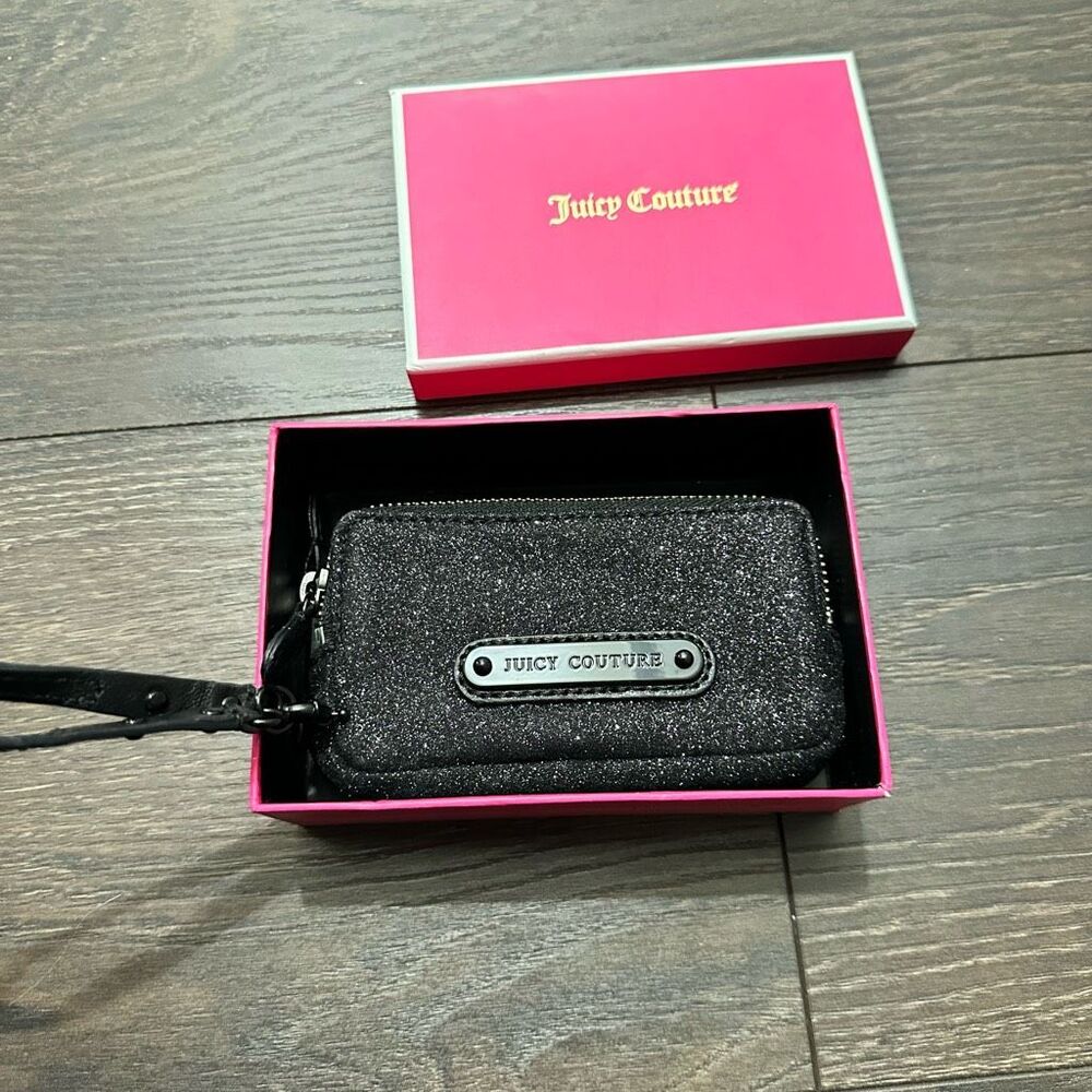 Juicy Couture Y2K 2000s Glitter Wristlet